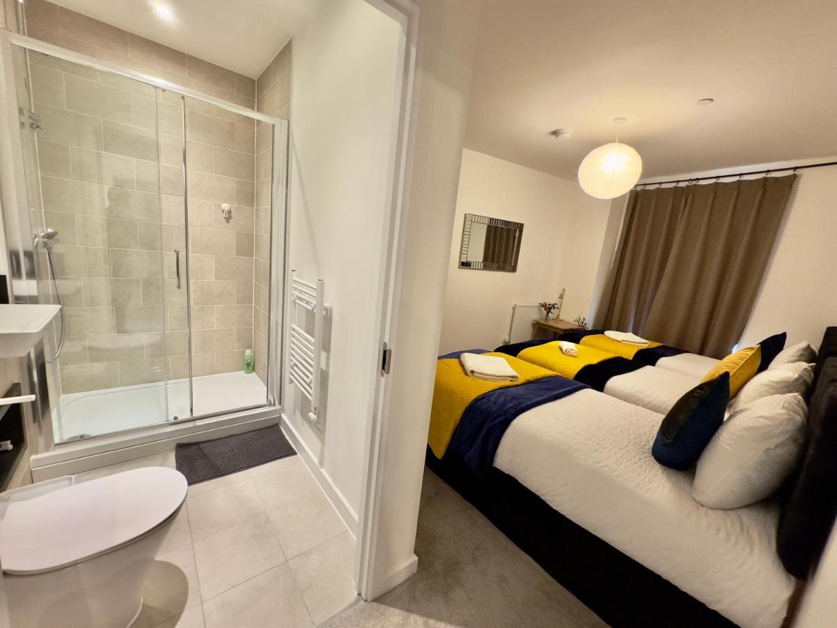 3Bedroom, 2Bathroom, Balcony,Luxury Flat Westfield London Exterior photo